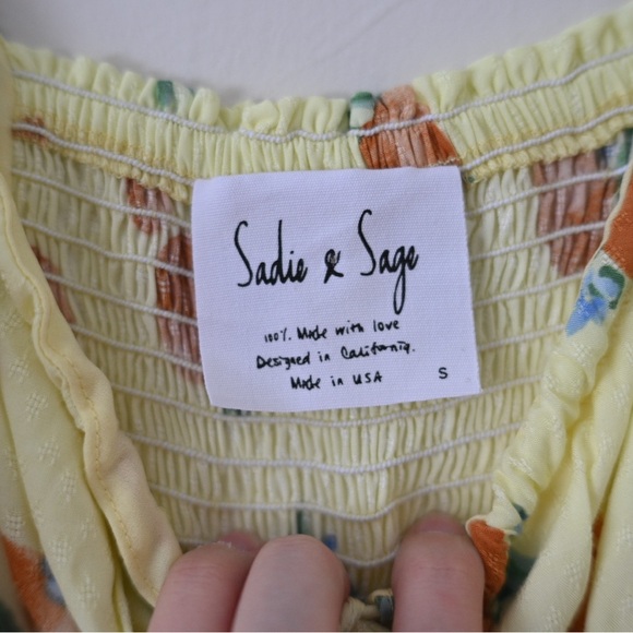 Butter Yellow Romper Size XS Sadie & Sage Orange Blossom Fruit Cottagecore NWOT - Picture 4 of 16